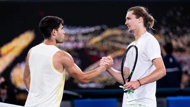 在璇转世运 在璇转世运