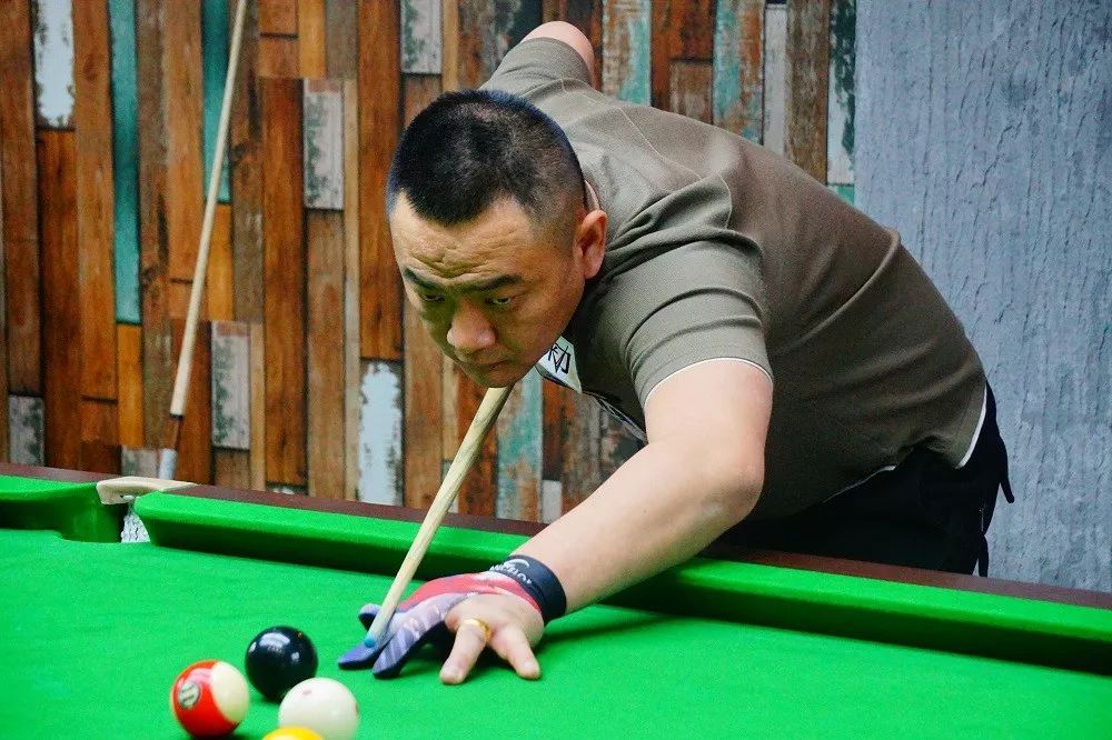 更多射门机 更多射门机