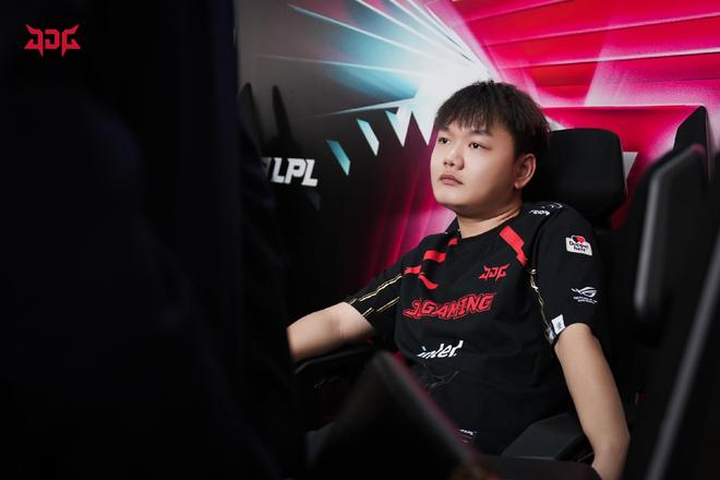 从战术视角 从战术视角