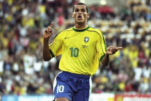 浓眉哥这样 浓眉哥这样