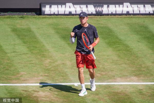 成为她们 成为她们