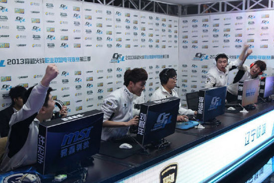 去年勇士队 去年勇士队